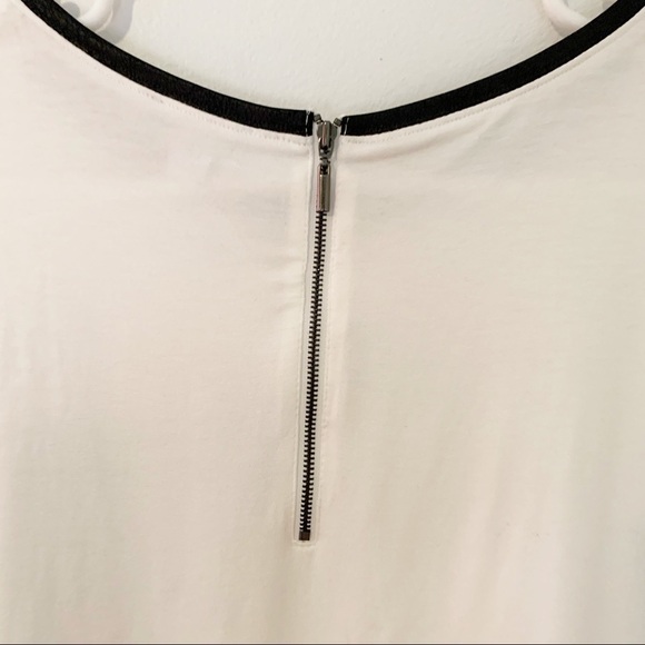 Bar III small white short sleeved tee - Picture 5 of 9